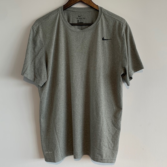 Nike Dri-FIT tee - Picture 1 of 3
